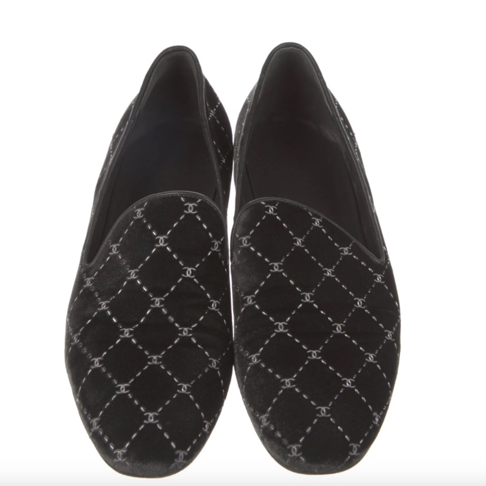 Chanel 2017 Interlocking CC Logo Loafers Size: US10, IT40